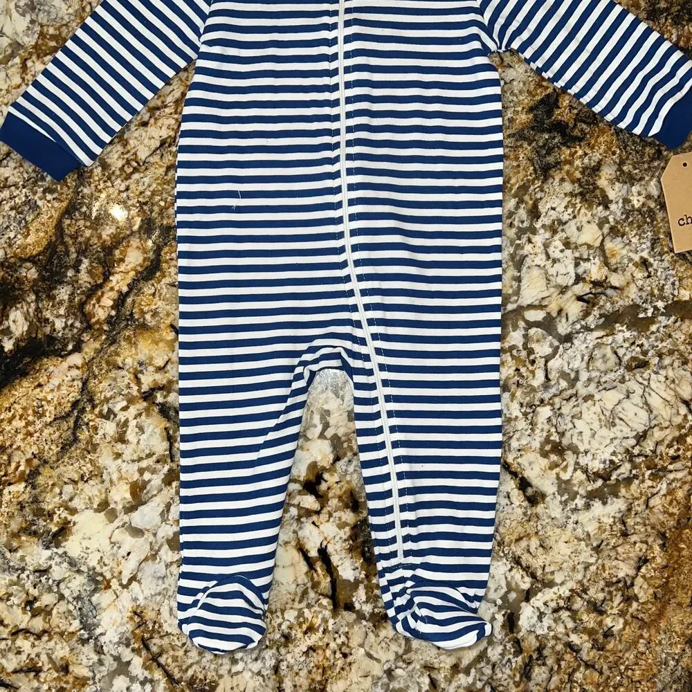 NWT Chick Pea Baby Boys Blue & White Footed Coverall and Hat, 2 Piece Set -6-9 M